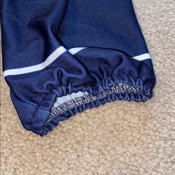 Navy romper - Picture 4 of 4